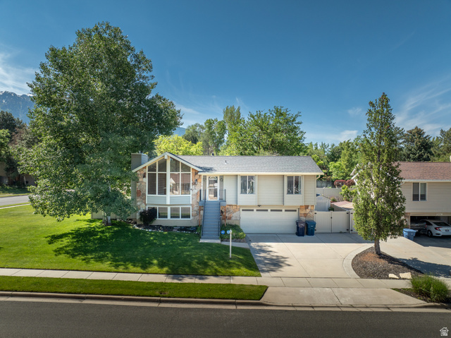 2088  Falcon Way
                     MLS #2163375