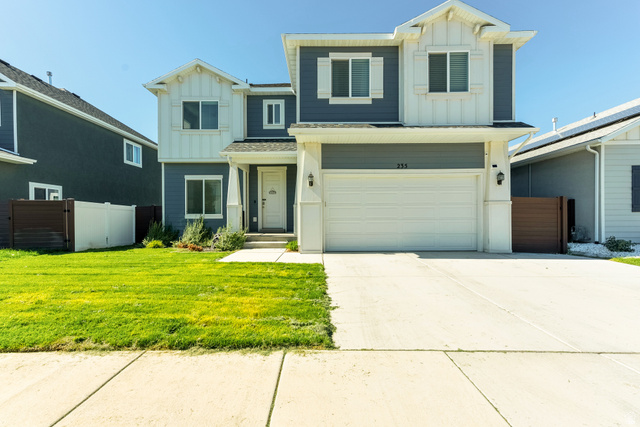 235 N 590 E
                     MLS #2163381