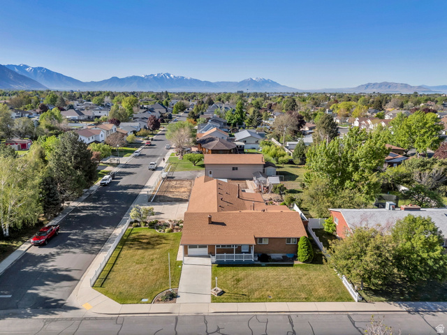 634 E 400 N
                     MLS #2163384
