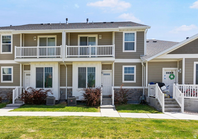 Main photo for 1754 E Skyline Dr #k2