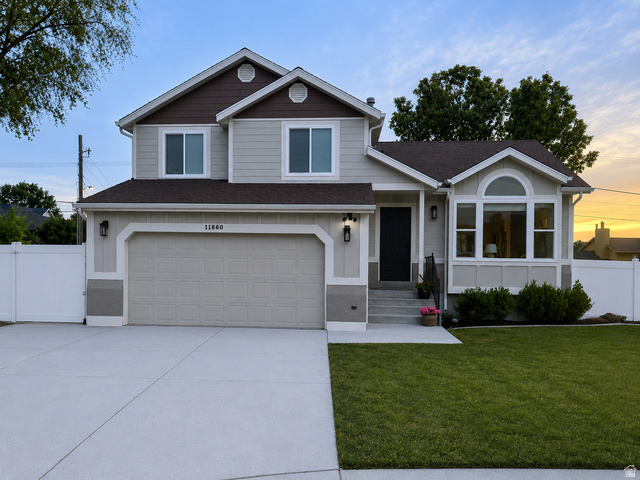 11860 S Alysum Cir
                     MLS #2163458