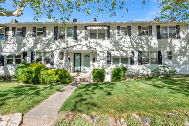 3828  Quincy Ave
                     MLS #2163464