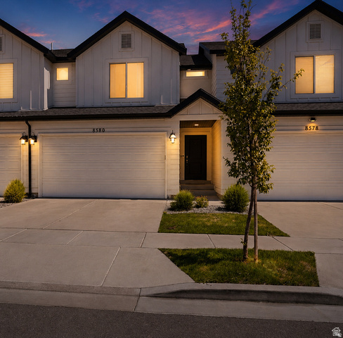 8580 W Bowie Dr
                     MLS #2163493