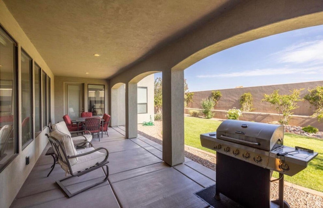 Property in St. George - View 24