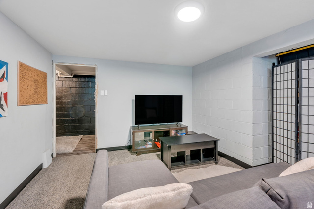 Property in Provo - View 17
