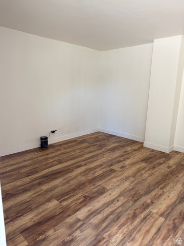 Property in Price - View 6