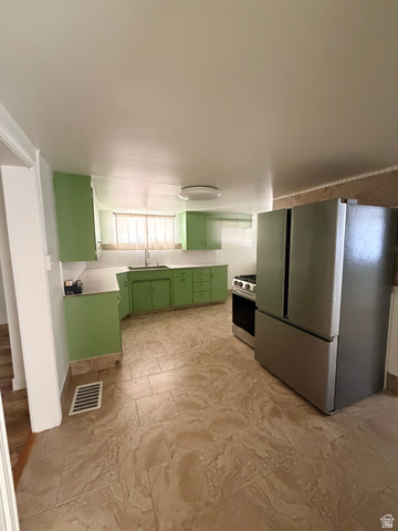 Property in Price - View 11