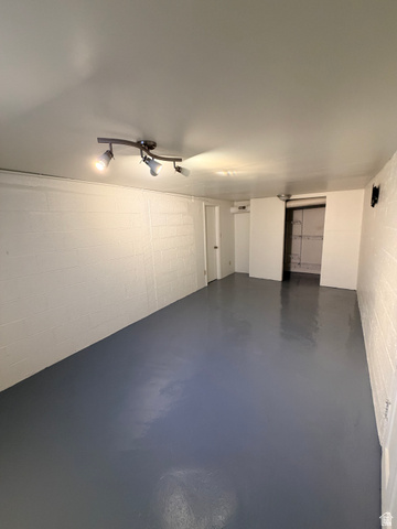Property in Price - View 22