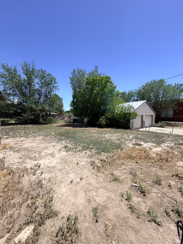 Property in Price - View 4