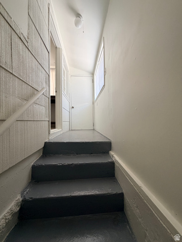 Property in Price - View 23