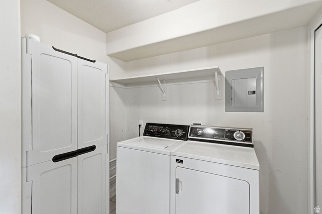 Property in Cottonwood Heights - View 21