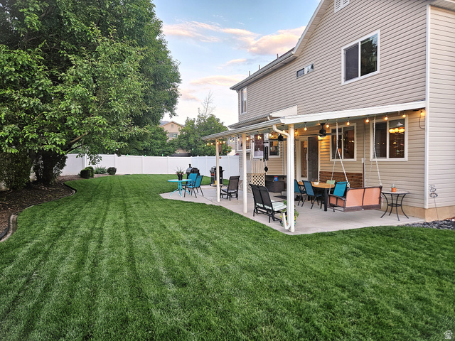 Property in Layton - View 28