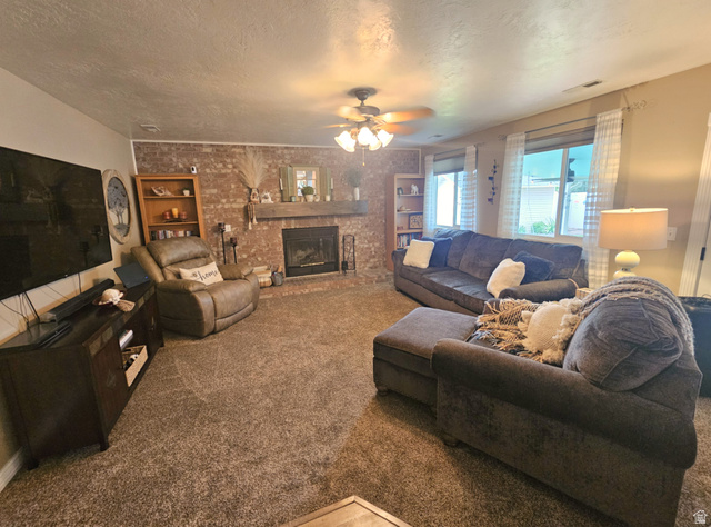 Property in Layton - View 11