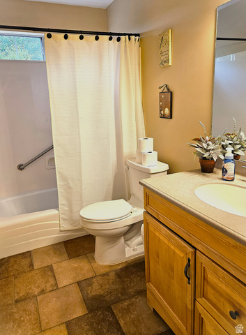 Property in Layton - View 21
