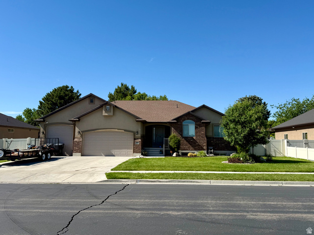 1302 W 2535 N
                     MLS #2163638
