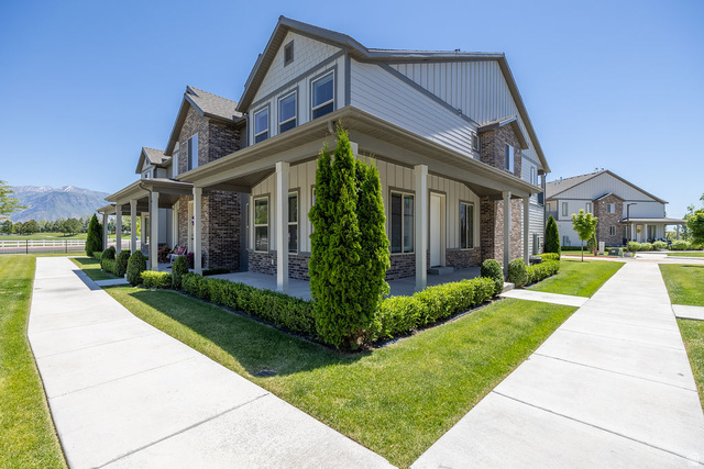 1878 W Springwater Ln
                     MLS #2163664