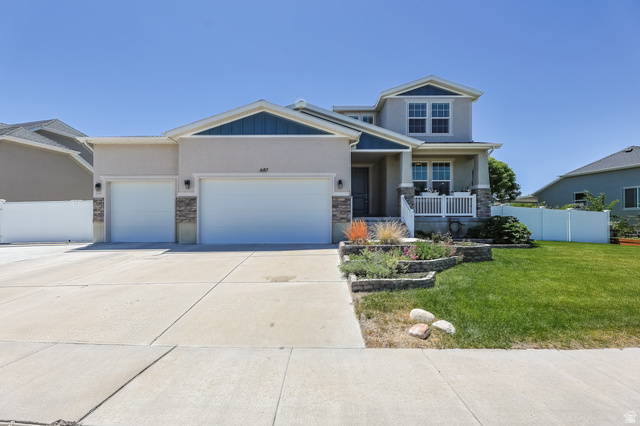 687 W Houston St
                     MLS #2163765