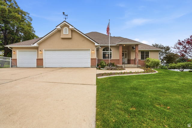 235  Buckingham Dr
                     MLS #2163905