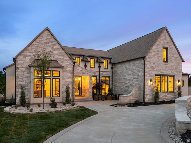 133 N Canal Dr
                     MLS #2163977
