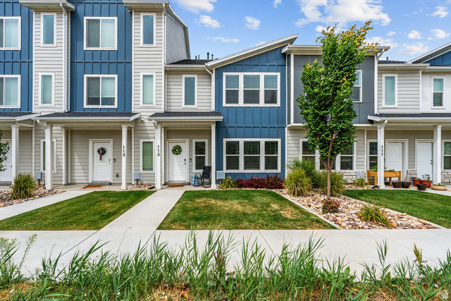 1754 N 300 E #112
                     MLS #2164037
