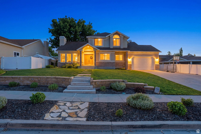 104 E Clear Creek Dr
                     MLS #2164082