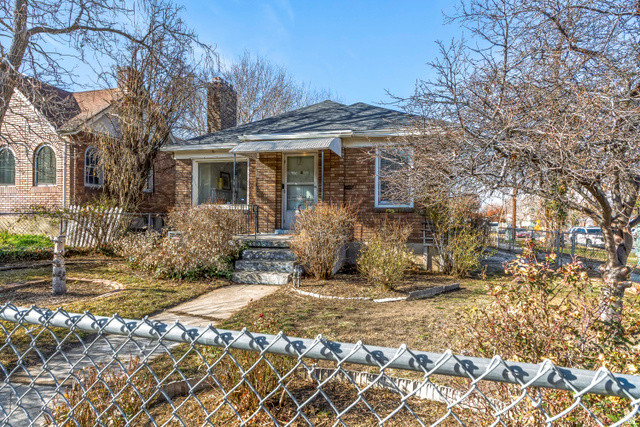 Main photo for 377 N 200 W