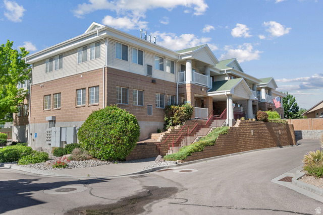 11086 S Grape Arbor Pl #101
                     MLS #2164128