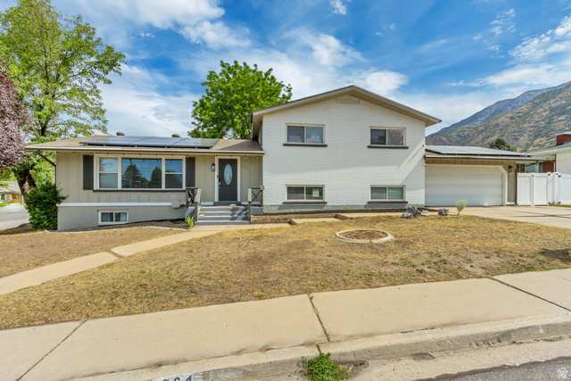 661 E 2620 N
                     MLS #2164161