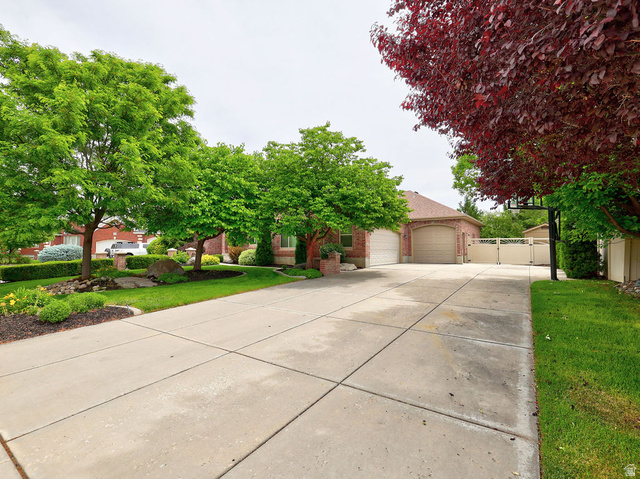11223 S Autumn Farm Dr
                     MLS #2164168