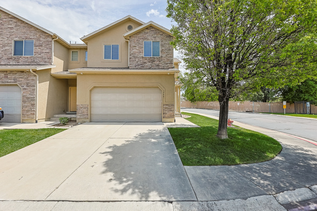 1944 N Hollow Ct
                     MLS #2164234