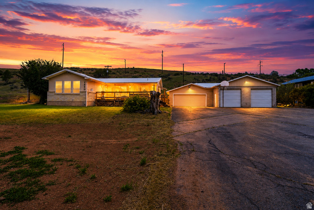 1990 W Old Highway Rd
                     MLS #2164367