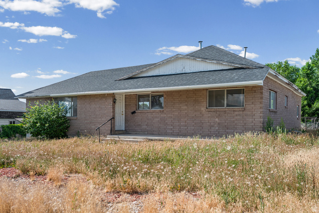 649 E 400 N
                     MLS #2164376