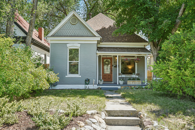 632 E 700 S
                     MLS #2164418