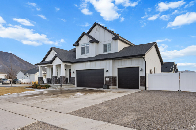 348 E Coventry Way #305
                     MLS #2164434