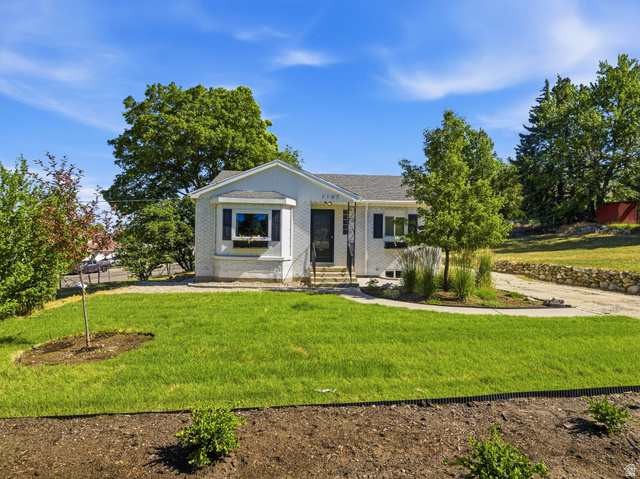 1107 E 300 S
                     MLS #2164461
