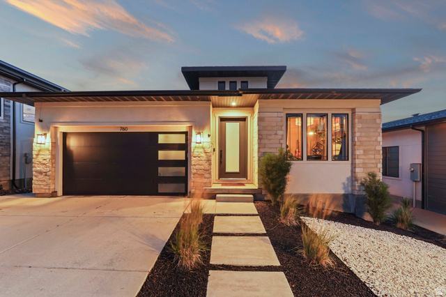 760 S Miller Ave
                     MLS #2164508