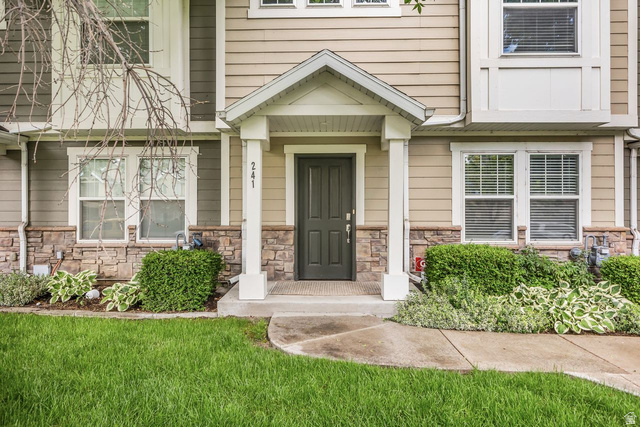 241 W 1010 S
                     MLS #2164520