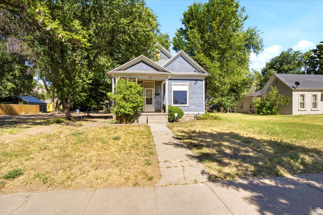 2240  Monroe Blvd
                     MLS #2164672