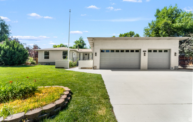 2096 E Linden Cir
                     MLS #2164732