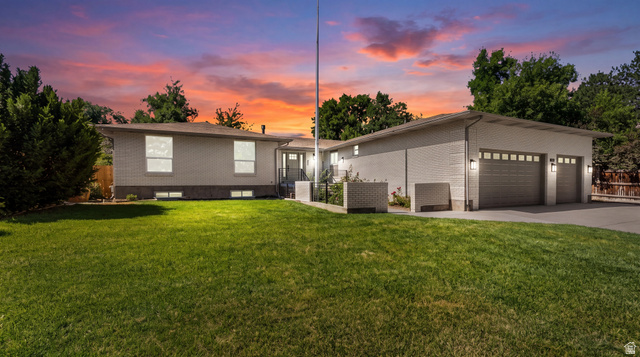 2096 E Linden Cir
                     MLS #2164732