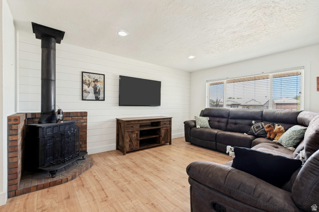5160 S Charlotte Ave
                     MLS #2164786