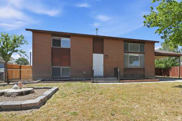 6166 S Cumulus Cir
                     MLS #2164858