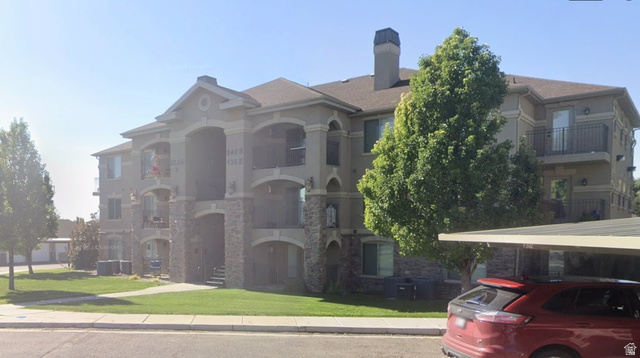 840 S 130 E #f204
                     MLS #2164868