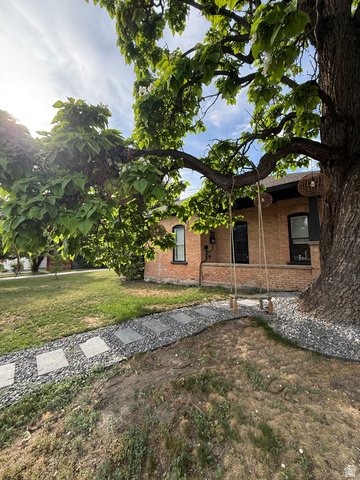 595 E 900 N
                     MLS #2164903