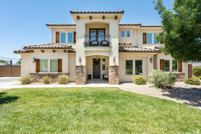 3145 E Holly Dr
                     MLS #2164988