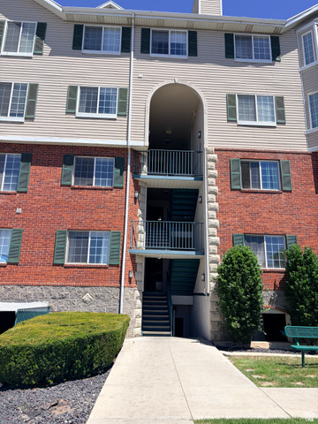 112 W 1230 N #302
                     MLS #2165091
