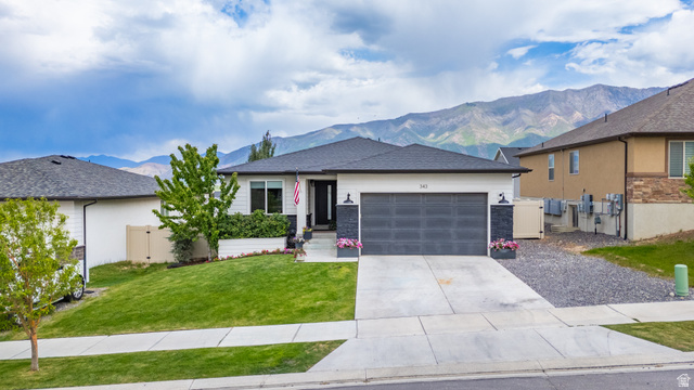 343  Red Rock Dr
                     MLS #2165100