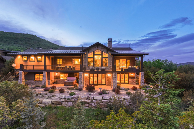 8887 Parleys Ln