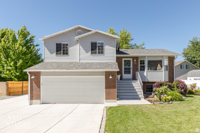 755 E 2550 N
                     MLS #2165202