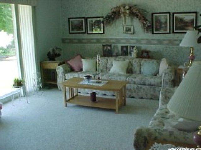 592 Oakleaf Dr, North Salt Lake, UT 84054 — photo 2